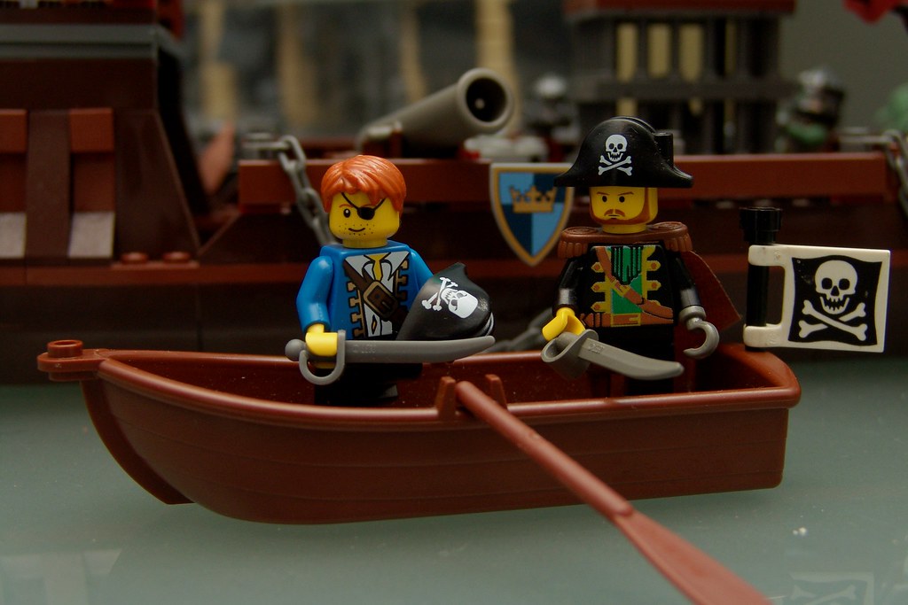 Lego pirates on da boat